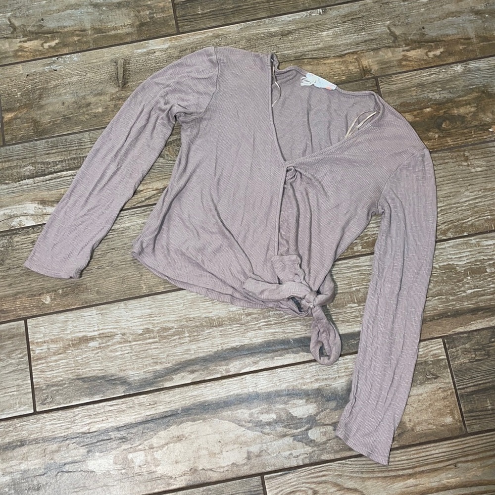 Long sleeve crop top